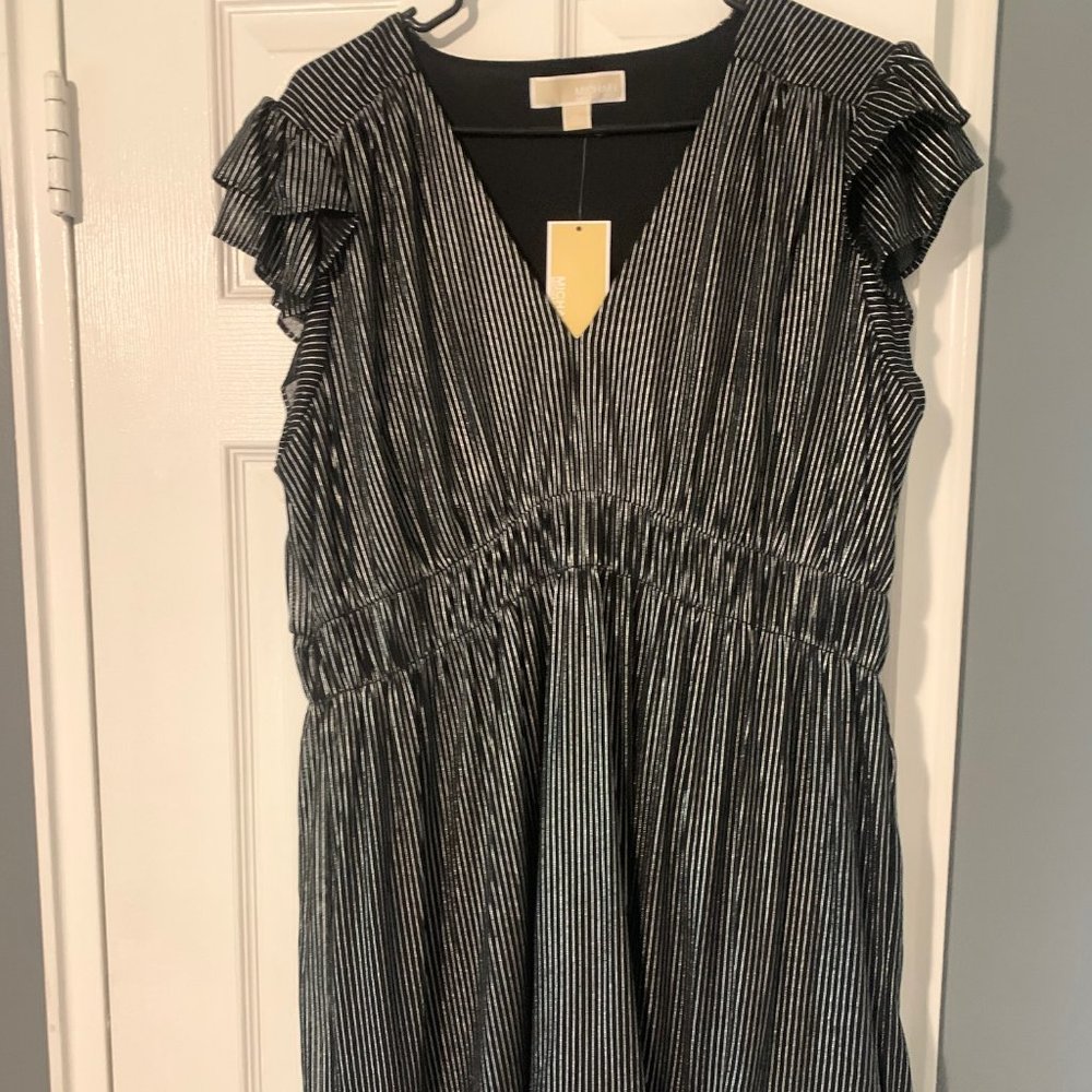 Cute Shimmer Black Dress